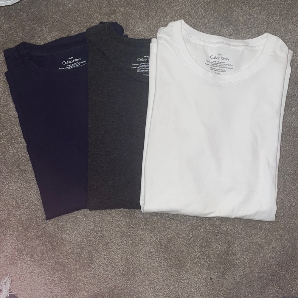 Calvin Klein T Shirts Men’s Medium
